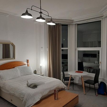 Large Room Near Singleton Hospital Ensuite R6 Swansea Zewnętrze zdjęcie